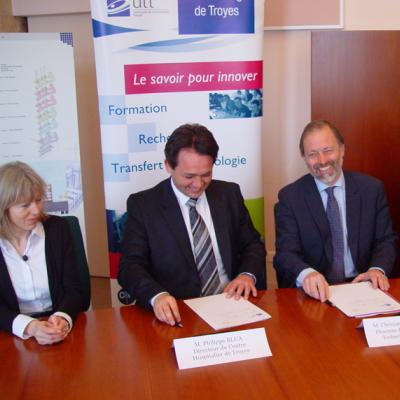Signature d’un accord de coopération entre le Centre hospitalier de Troyes et l’Université de technologie de Troyes dans le domaine de la e-santé